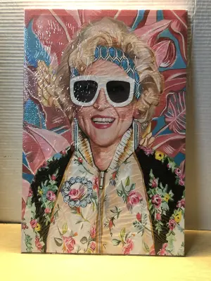 2 boxes Betty White retro photo