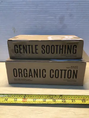 Box of soothing wipes and box of organic cotton long liners