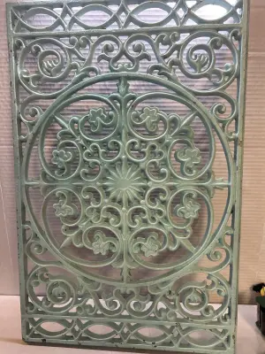 metal decor needs washed