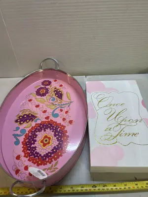 tray and wall decor