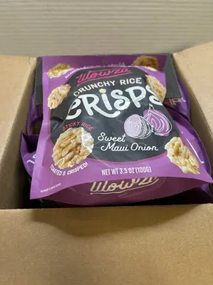 8 pack of sweet maui onion crunchy rice crisps