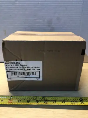 8 packs nice and clean wipes