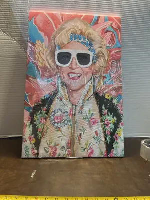 betty white wall art