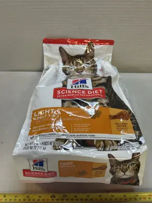 hills light adult cat food bb 03/26