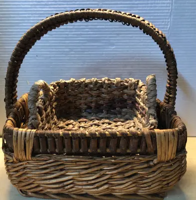 2pc woven baskets