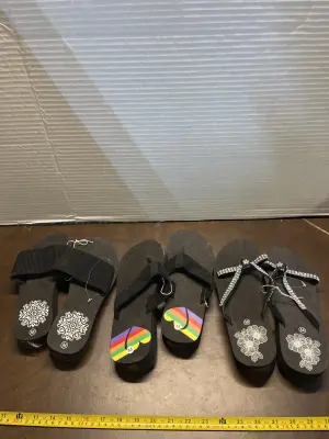 3ct M flip flops