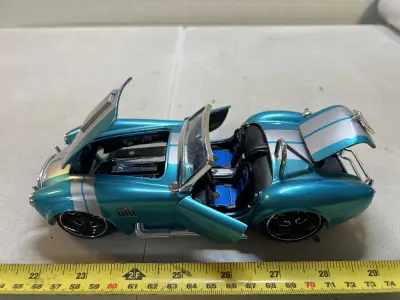 1965 Shelby Cobra model car needs cleaned