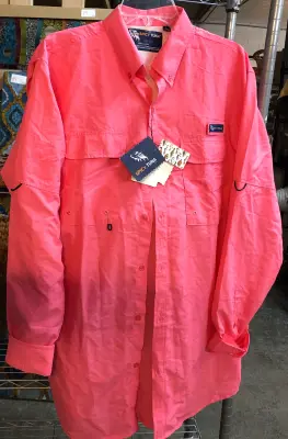 Spicy Tuna fishing pink shirt size large