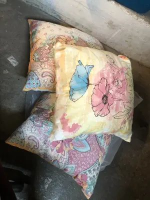 3pc throw pillows