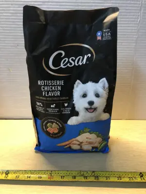 5lb Cesar dog food exp:4/24/26