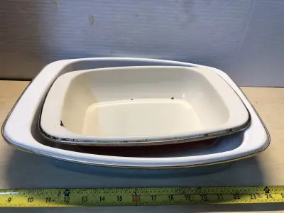 2pc Paula dean baking dish used as is