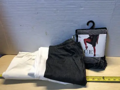 3 pair size large leggings one size medium