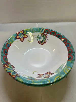 2 porcelain bowls