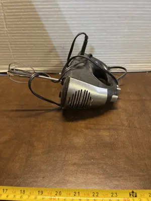 blender ( one mixing whisk)