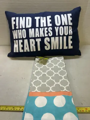 throw pillow and dish towel set NWT