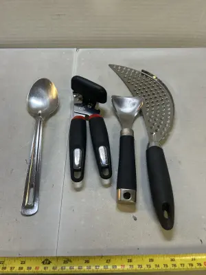 utensil bundle