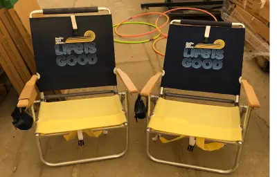 2pc life is good chairs