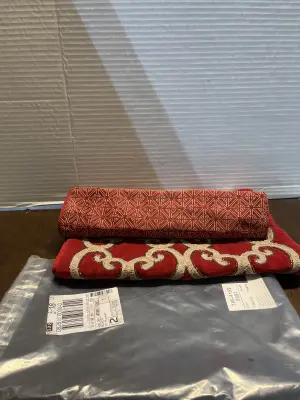 2ct table runners