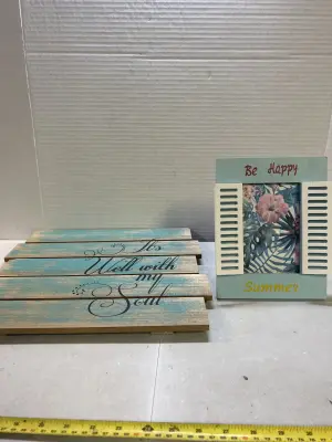 wall decor and picture frame