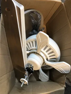 Ceiling fan as is