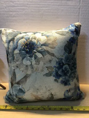 Throw pillow