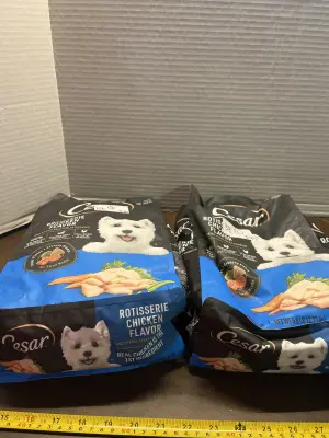 2ct cesar dog food 5lbs exp 03/26
