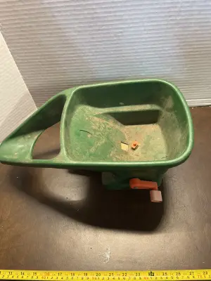 seed spreader