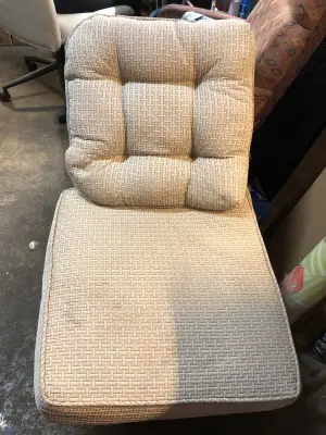 2pc chair cushion has a stain
