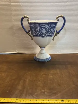 china vase ?
