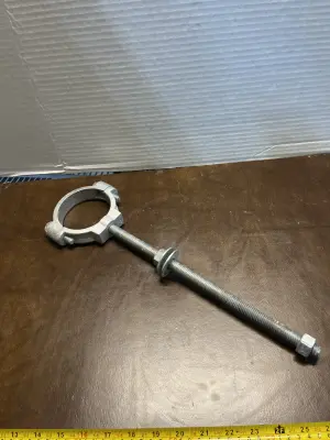 Malleable Mast Support Clamp, 2-1/2"