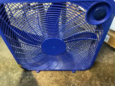 box fan (works)
