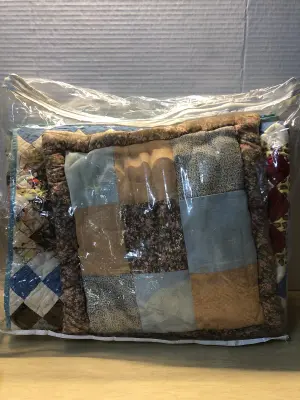 Unknown size quilt