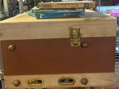 vintage stereo and some albums