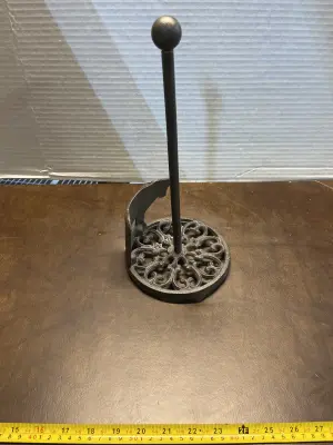 paper towel holder