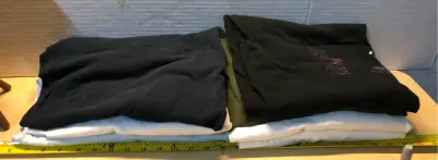 4 size xl shirts and 3 xxl shirts some have few spots or stains