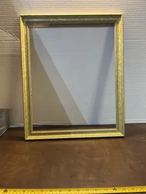 picture frame (missing glass)