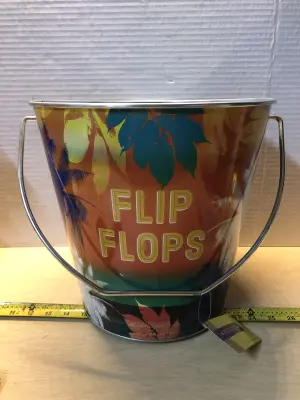 Tin container