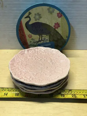 2 sets appetizer plates