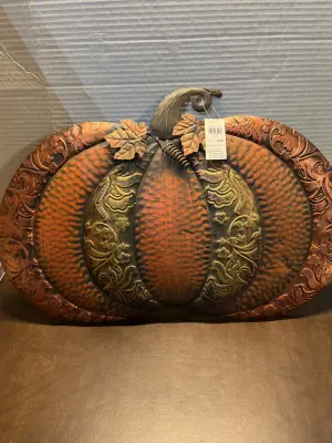 pumpkin decor