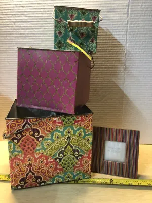 3pc metal garden tins and colorful picture frame