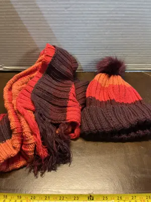 scarf & hat