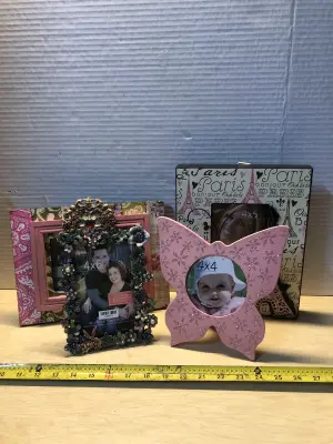 4 picture frames two smaller ones missing glass