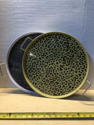 2pc metal tray with handles
