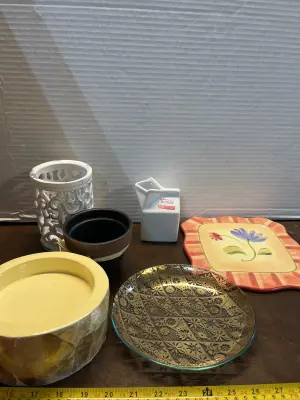 decorative glassware assortment