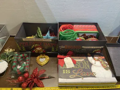 2ct christmas boxes full of accessories