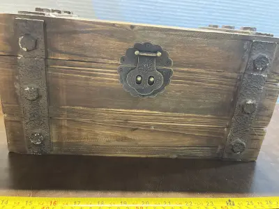 wooden lock box?