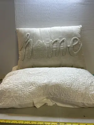 2 pillows