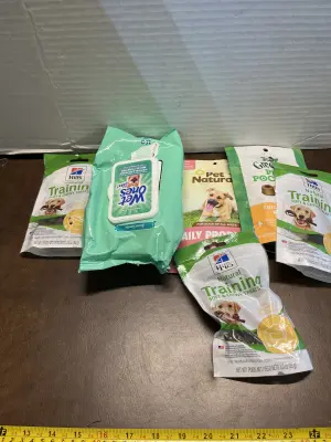 dog treats & wipes bundle