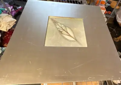 hanging wall decor