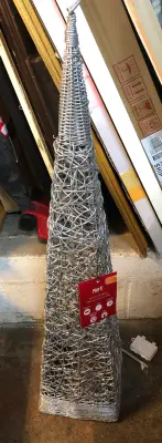 Prelit LED Obelisk